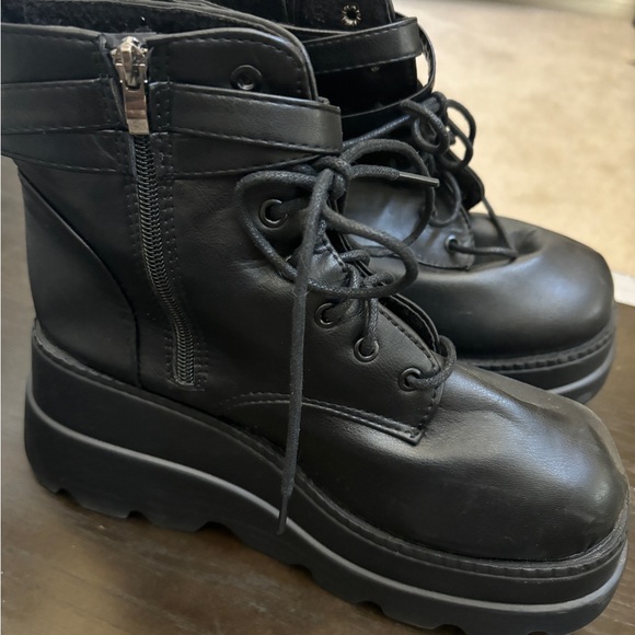 CELNEPHO sz 10  Platform Boots Square Toe Lace up Zip  Combat Wedge Ankle Boots - Picture 2 of 5